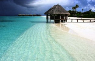 ΜΑΛΔΙΒΕΣ -  Εξωτικά και γαμήλια ατομικά ταξίδια στις Μαλδίβες!