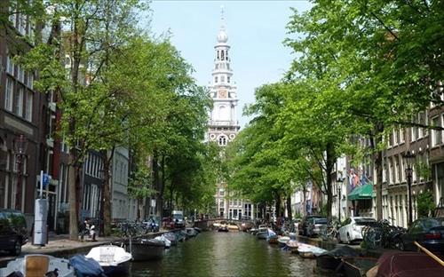 canal-bruges-belgium 