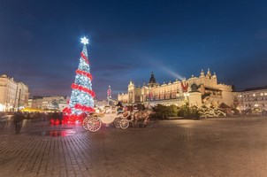 Κρακοβία - Άουσβιτς, 5ήμερη Χριστουγεννιάτικη αεροπορική εκδρομή, 23-27 Δεκ, από 395 !