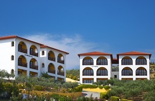 AKRATHOS HOTEL