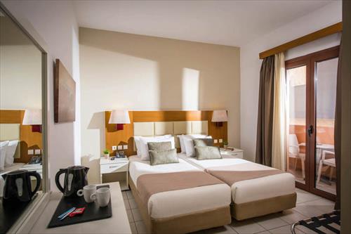 georgia-hotel-double-room